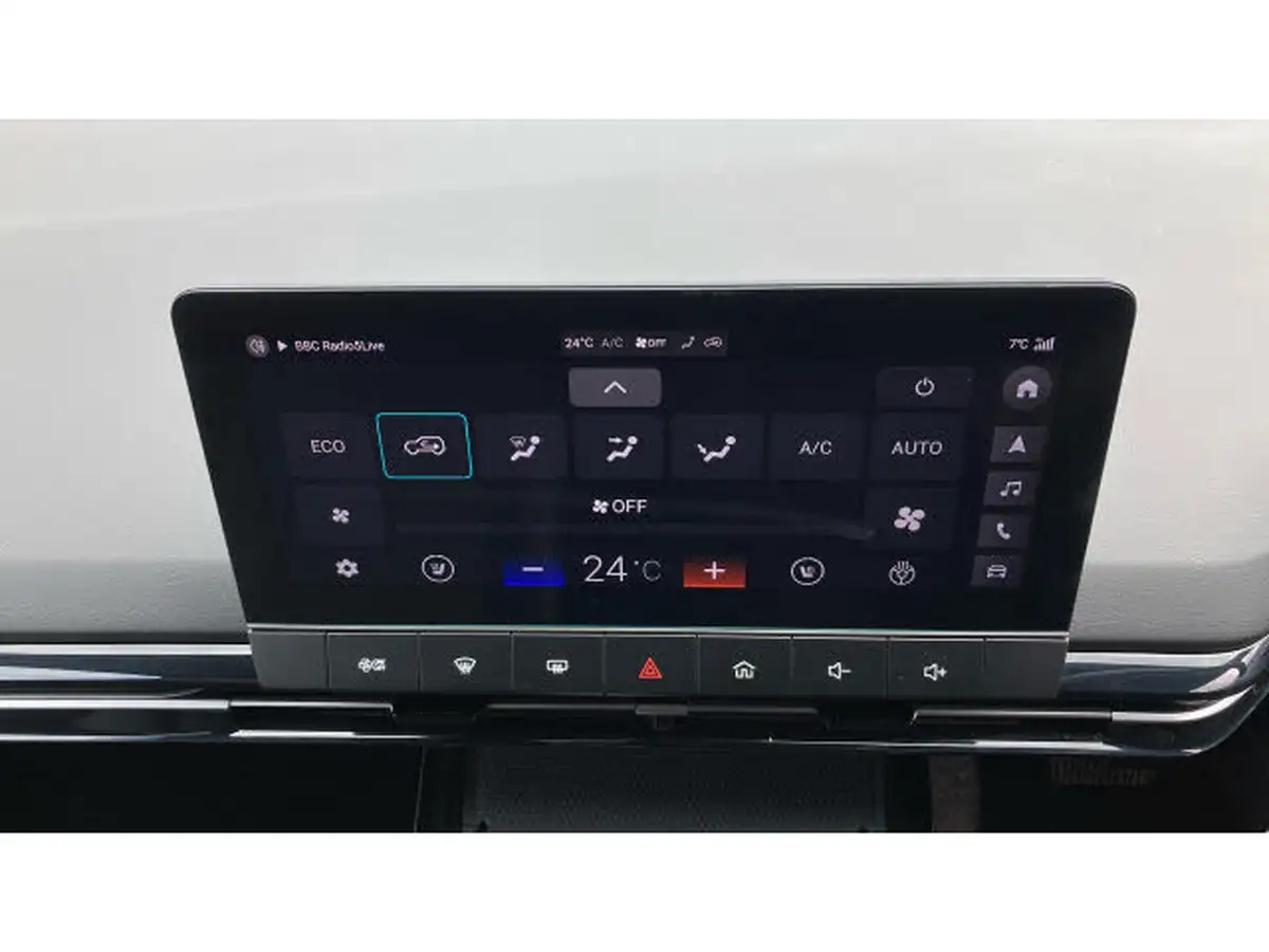 2023-mg-mg4-e-trophy-ev-203ps-long-big-26