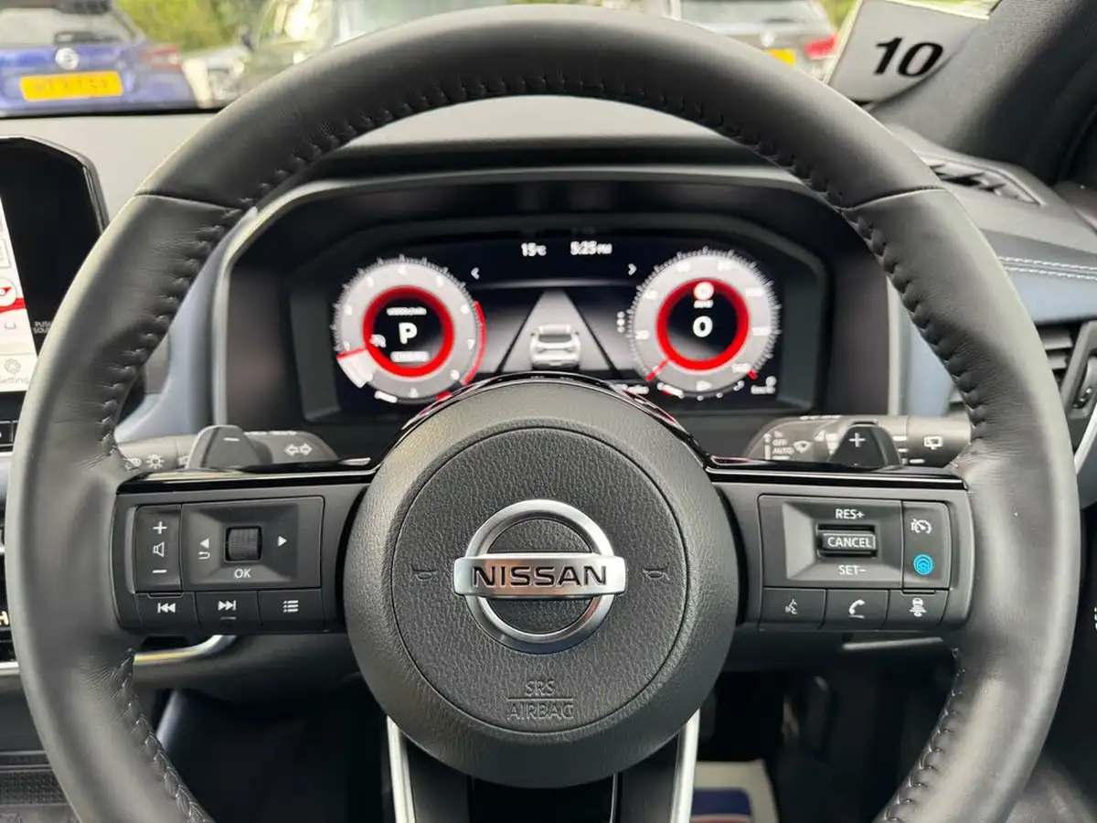 2021-nissan-qashqai-13-dig-t-tekna-158ps-xtronic-big-24