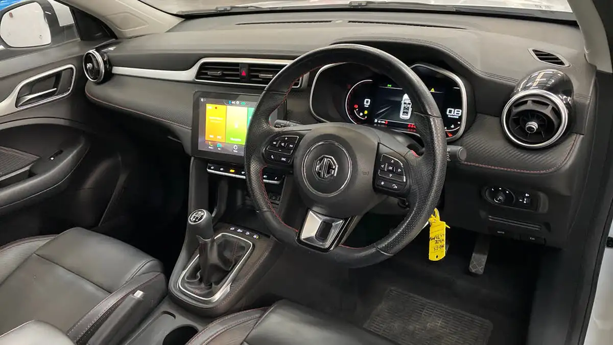 2022-mg-zs-suv-15-vti-tech-exclusive-big-8