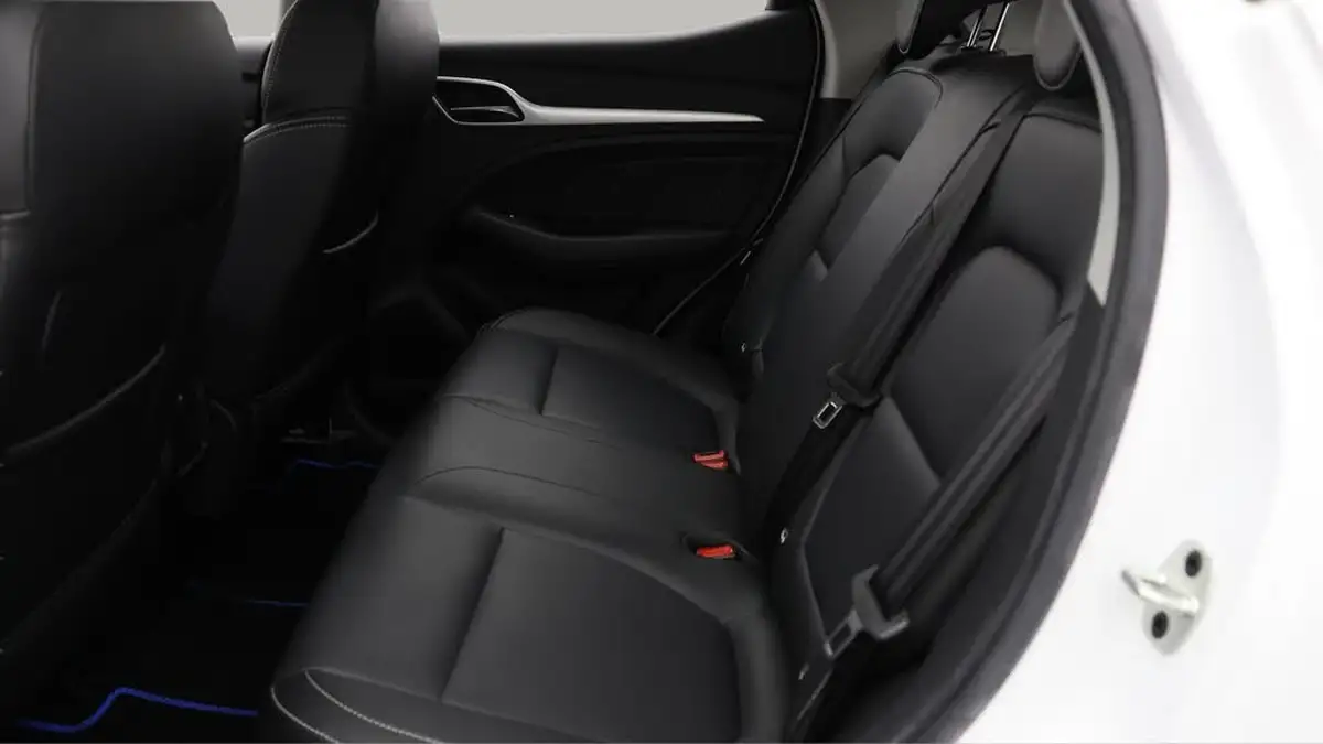 2021-mg-zs-suv-e-exclusive-ev-big-15