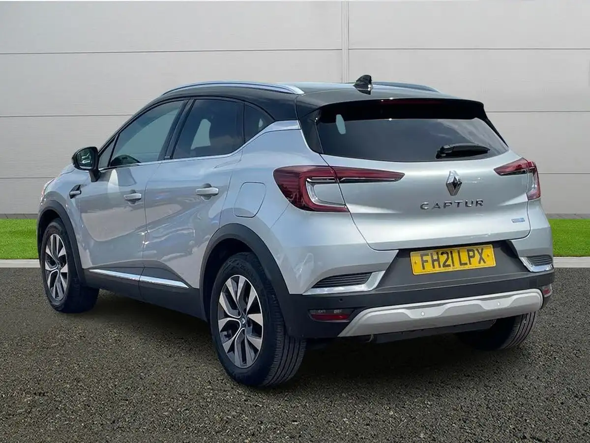2021-renault-captur-16-s-edition-160ps-phev-big-4