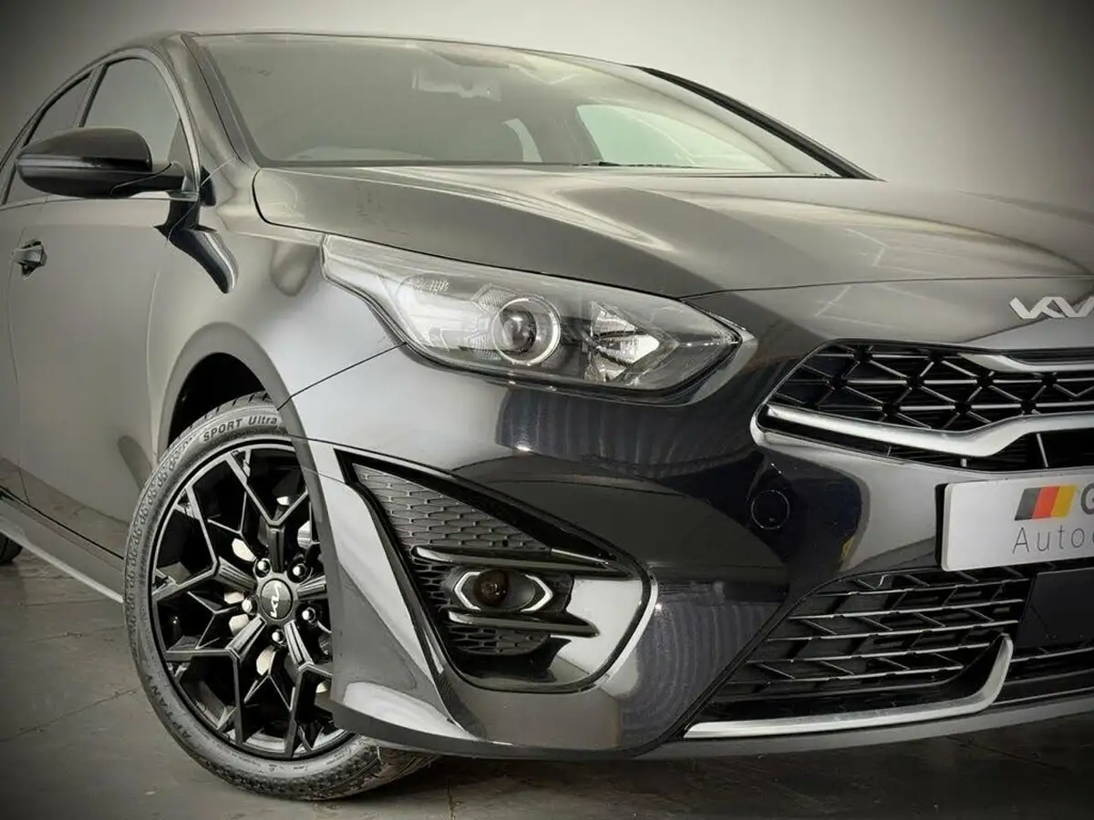 2022-kia-pro-ceed-15-t-gdi-gt-line-big-9