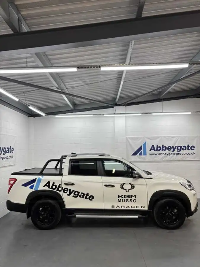 2025-kgm-ssangyong-musso-22td-saracen-202pseu6e-4wd-big-9