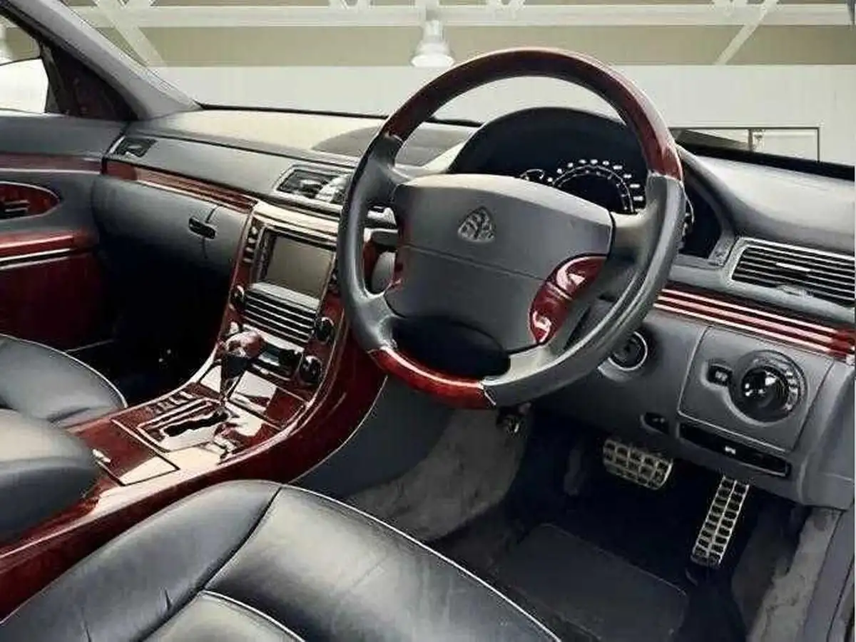 2011-maybach-62-55-62-big-5