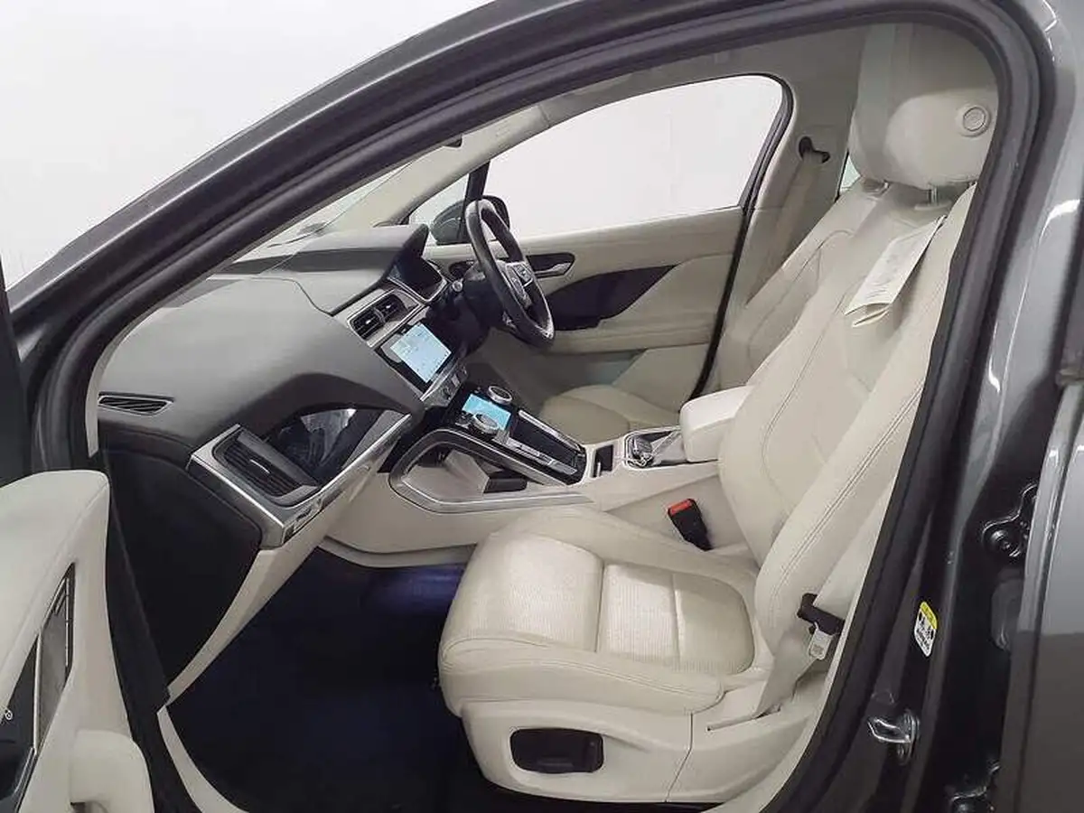 2019-jaguar-i-pace-ev400-se-big-11