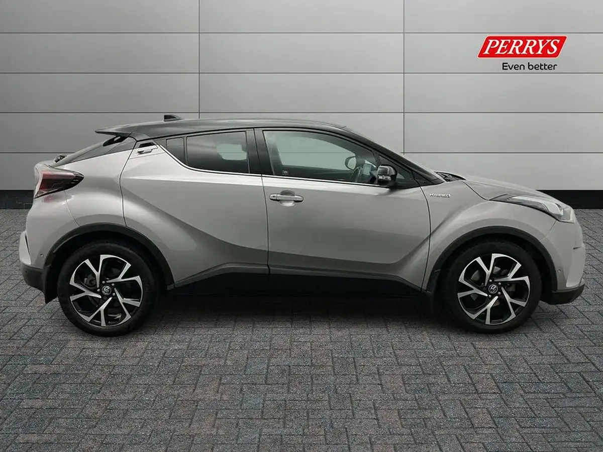 2017-toyota-c-hr-18-vvt-i-dynamic-big-2
