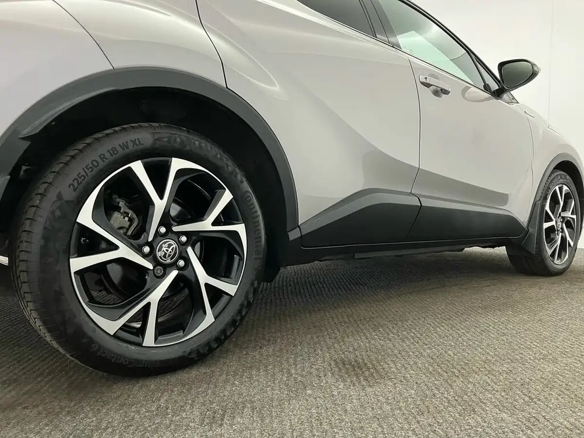 2017-toyota-c-hr-18-vvt-i-dynamic-big-26