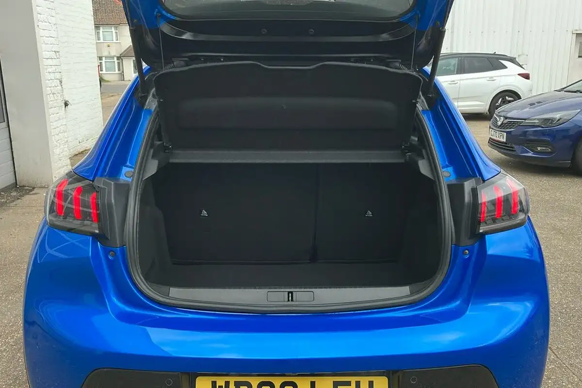 2020-peugeot-208-12-puretech-gt-line-130bhp-eat8-big-34