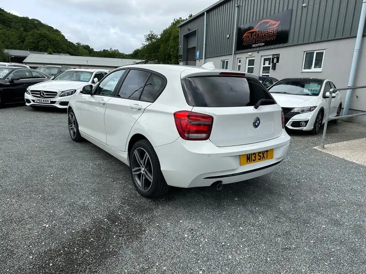 2014-bmw-1-series-20td-116d-sport-116bhp-ss-sports-hatch-5d-big-3