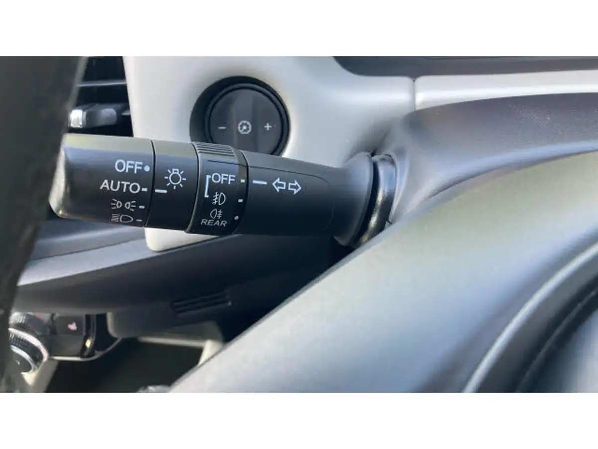 2022-honda-jazz-15-i-mmd-ex-107ps-big-16
