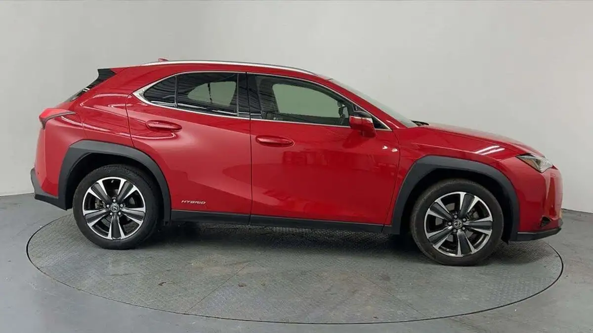 2020-lexus-ux-250h-20-ux-premium-pack-with-navigation-big-3