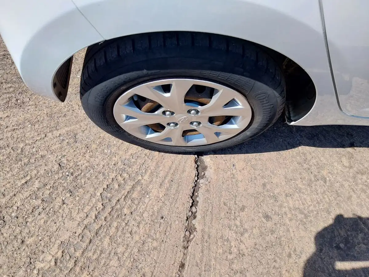 2016-hyundai-i10-10-se-big-5