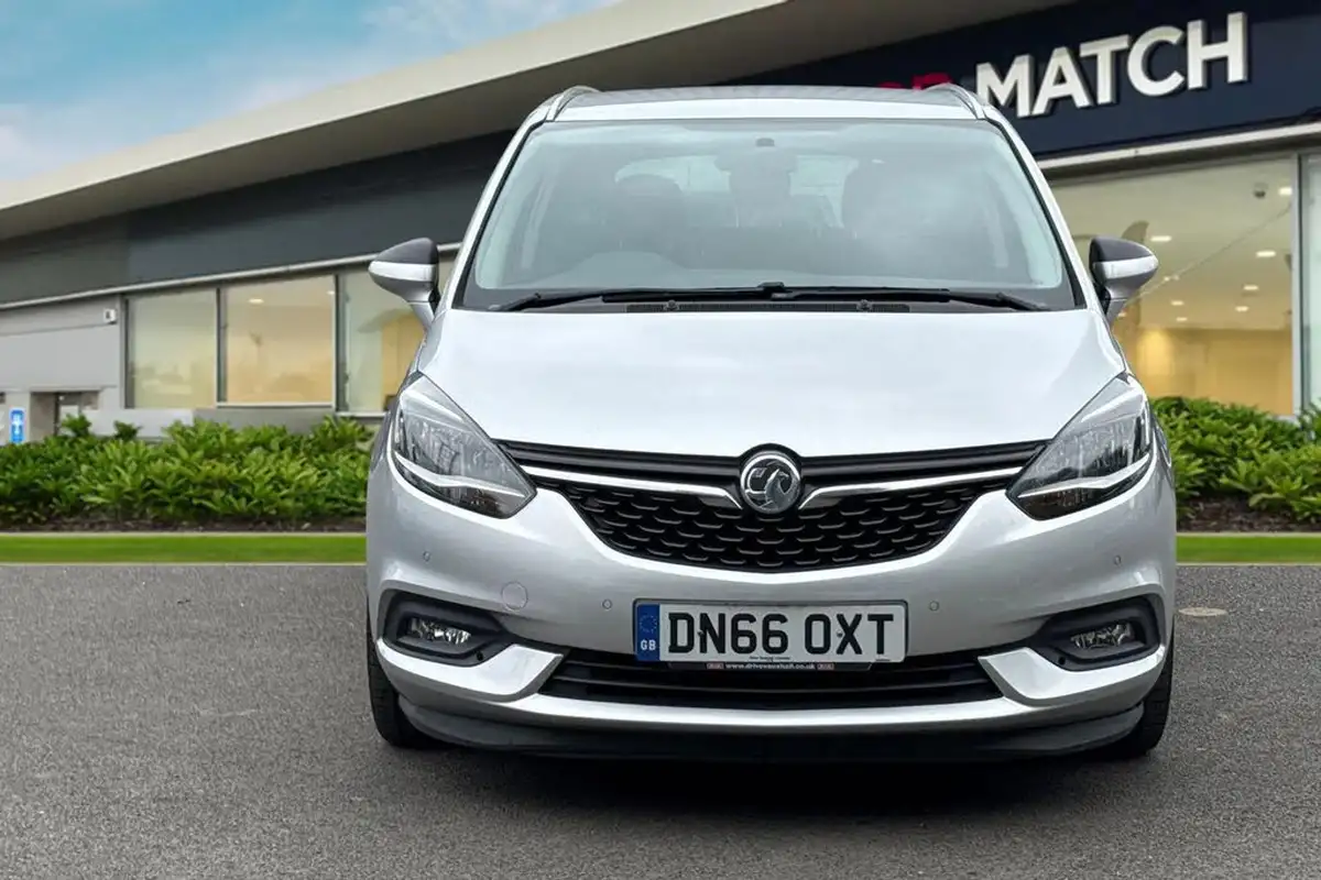 2016-vauxhall-zafira-tourer-14i-16v-turbo-sri-big-4