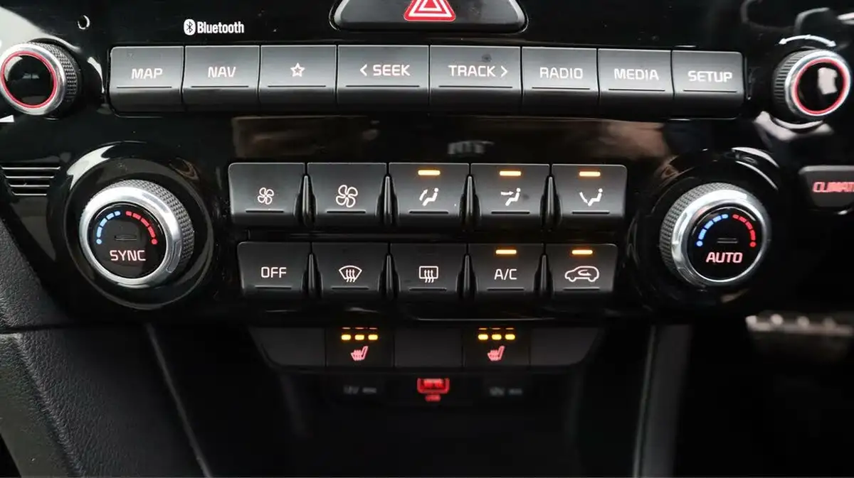 2021-kia-sportage-16-t-gdi-gt-line-174bhp-awd-1591cc-dct-big-12