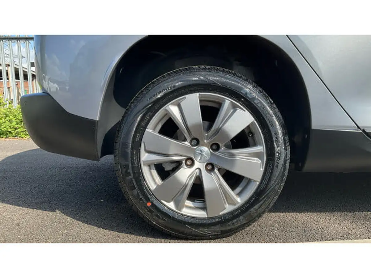 2018-peugeot-2008-suv-12-puretech-active-82bhp-ss-big-6
