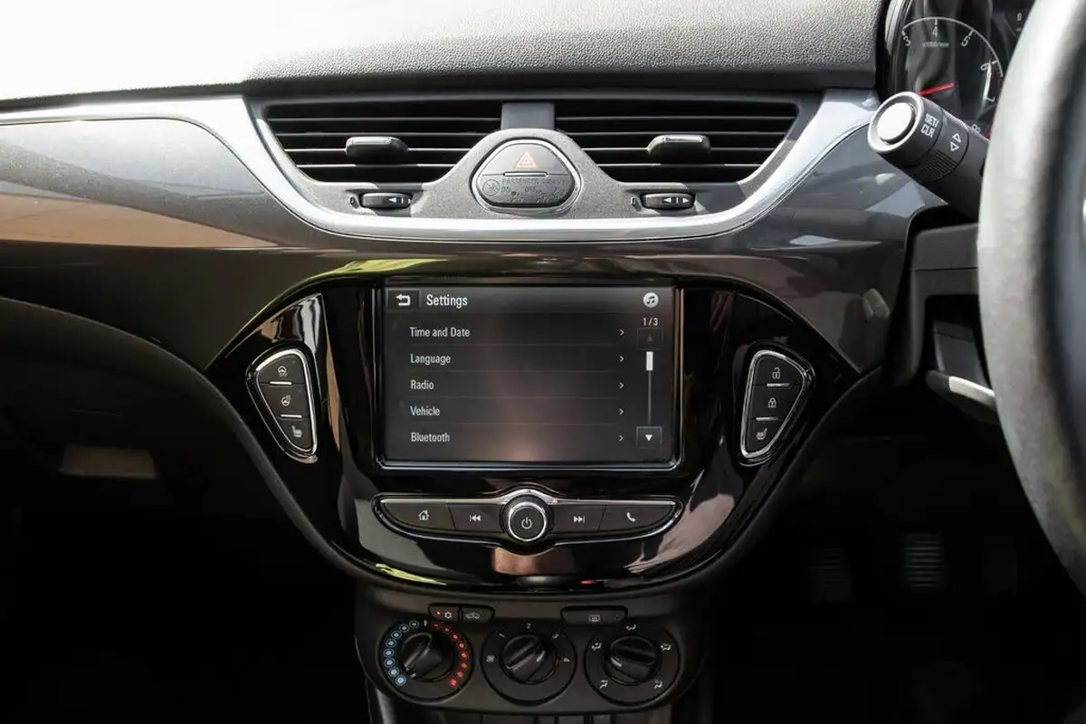 2017-vauxhall-corsa-14i-energy-75ps-ecotec-5d-big-24