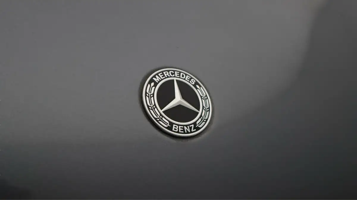 2019-mercedes-benz-glc-class-20d-glc300d-amg-line-premium-coupe-4d-big-22