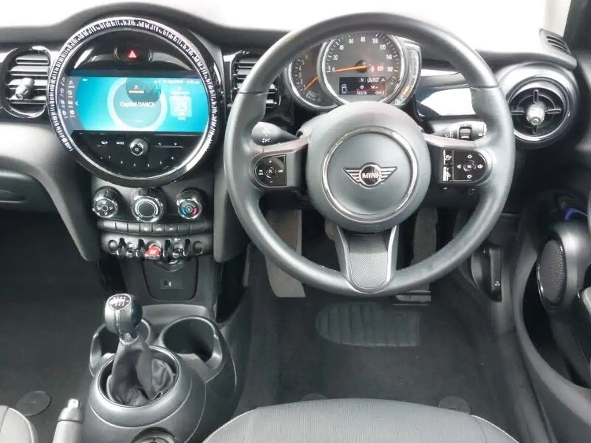 2022-mini-cooper-15-cooper-classic-hatchback-5d-big-6