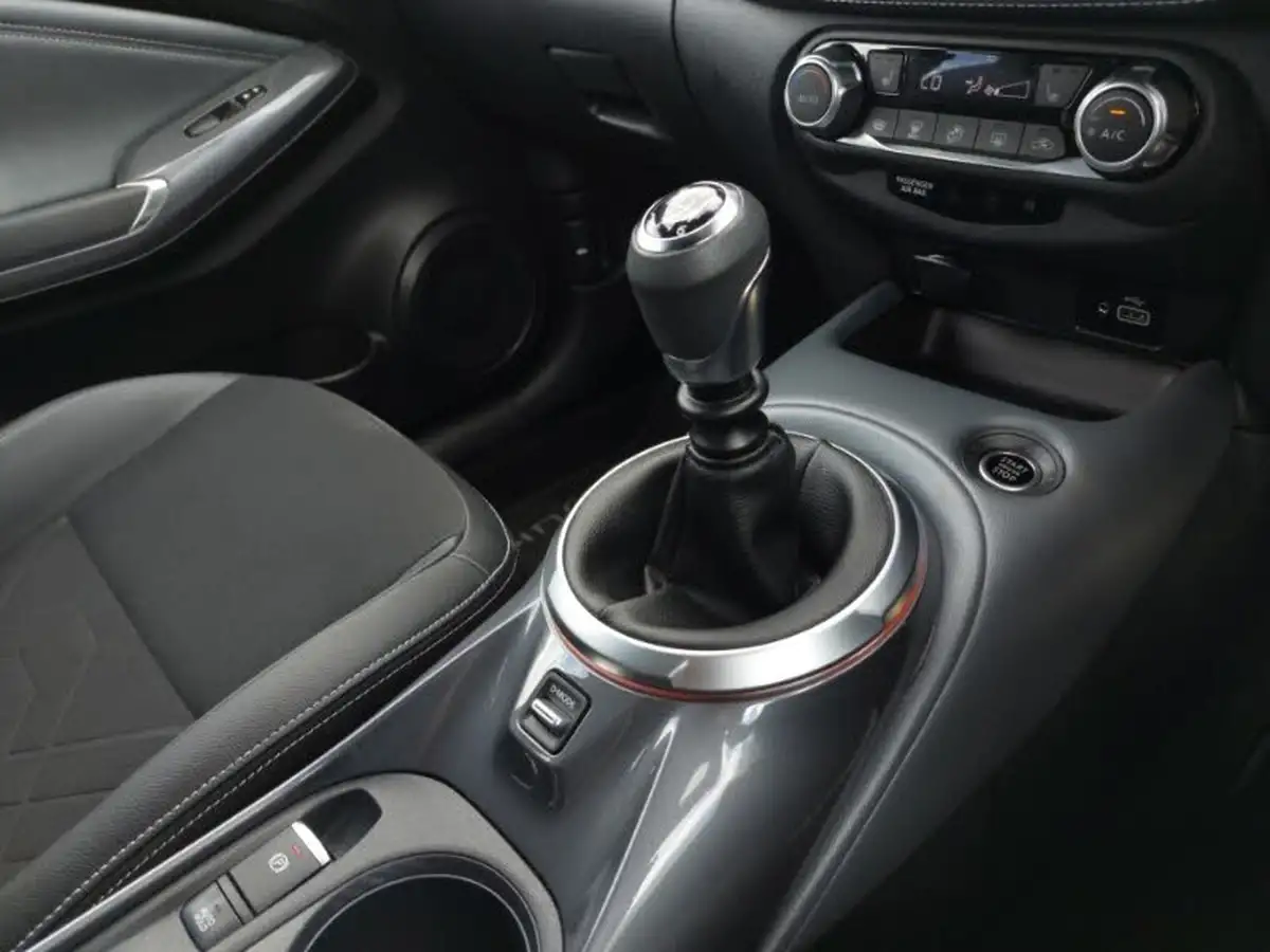 2022-nissan-juke-10-dig-t-tekna-big-9