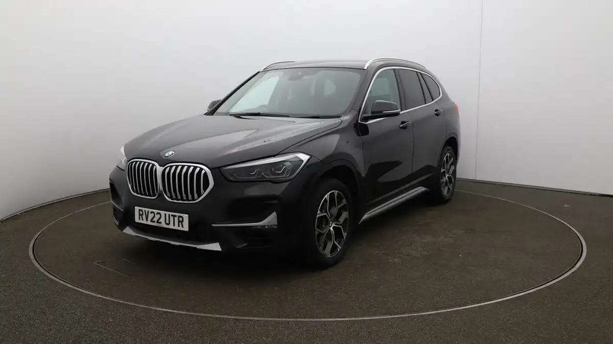 2022-bmw-x1-20-sdrive20i-xline-big-36