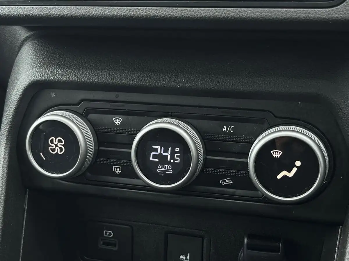 2024-dacia-jogger-16-tce-extreme-big-28