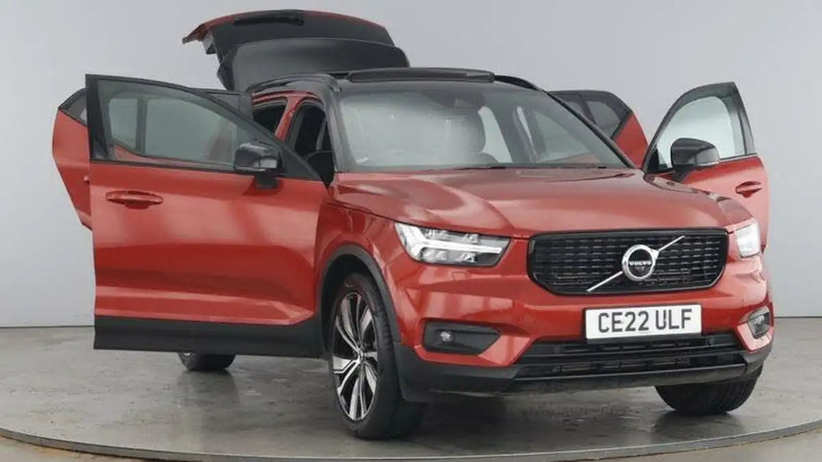 2022-volvo-xc40-15-t5-r-design-pro-big-8