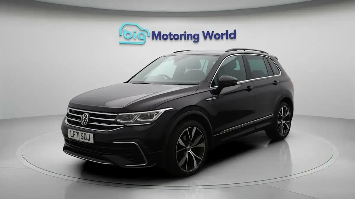 2021-volkswagen-tiguan-15-tsi-r-line-big-3