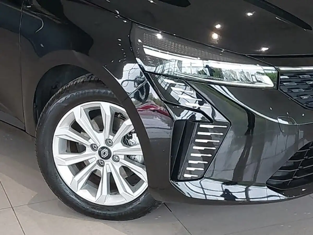2024-renault-clio-16-evolution-big-8