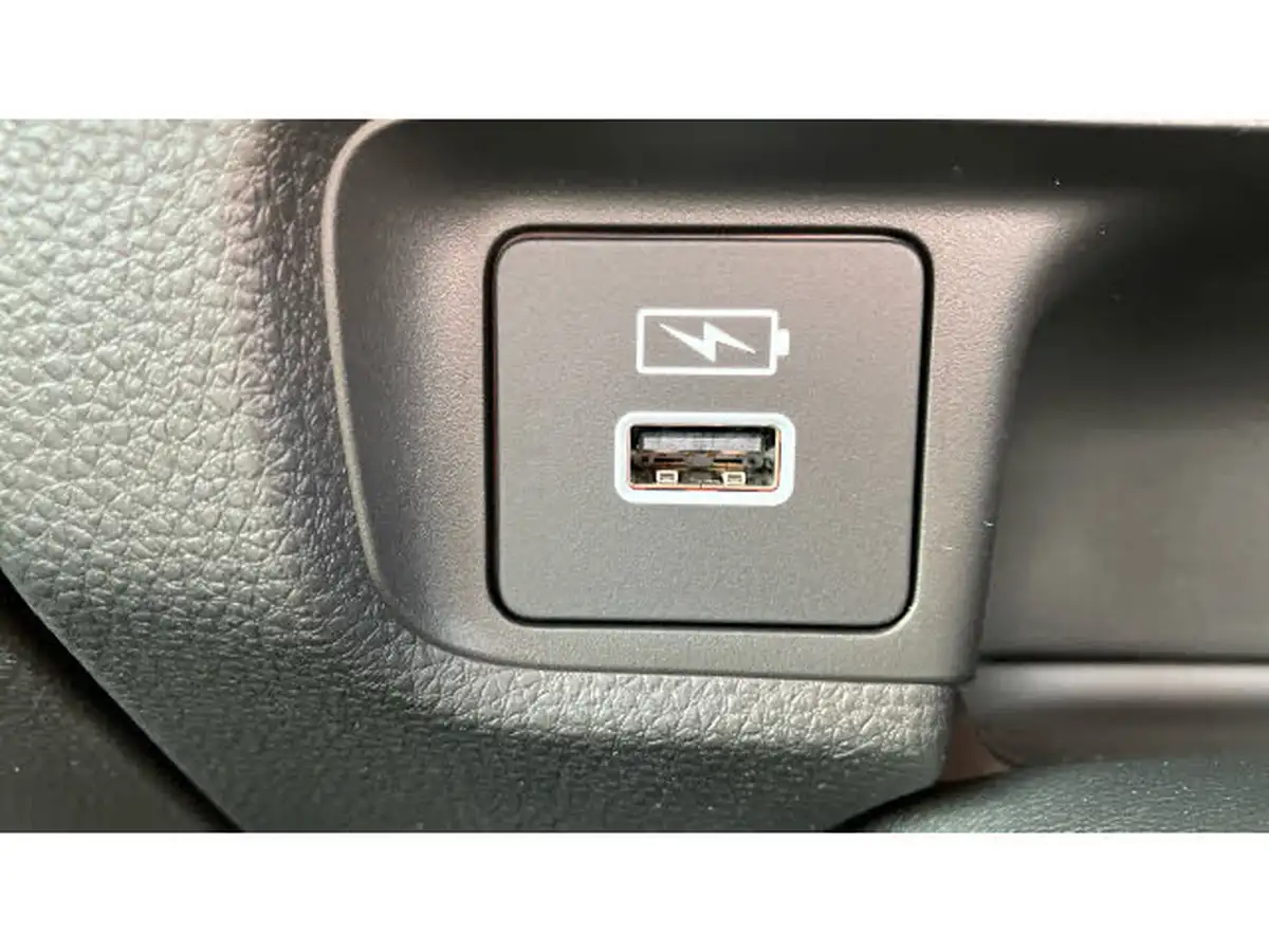 2023-honda-hr-v-15-i-mmd-advance-big-14