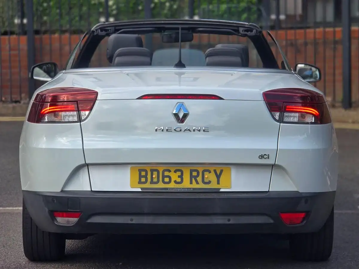 2014-renault-megane-16td-dynamique-big-22