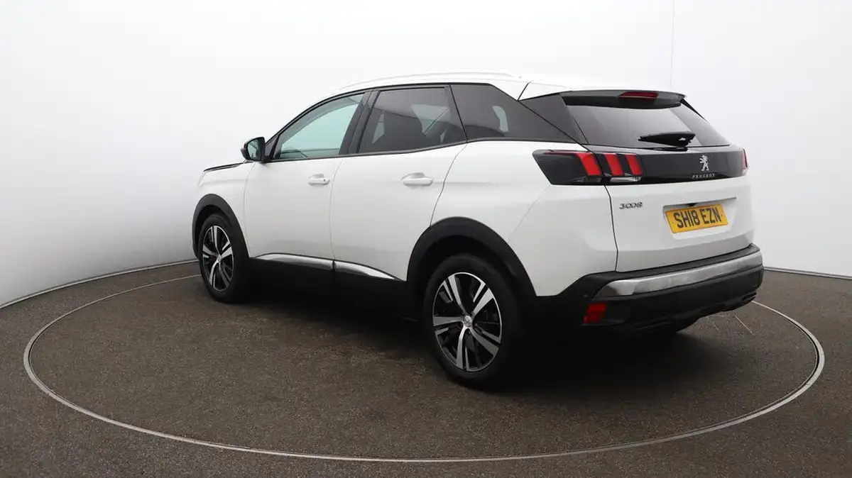 2018-peugeot-3008-suv-15-bluehdi-allure-big-62