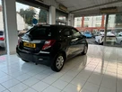2014-toyota-yaris-small-7
