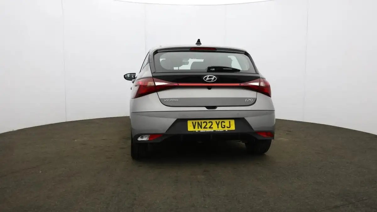 2022-hyundai-i20-10-t-gdi-se-connect-eclutch-imt-big-64