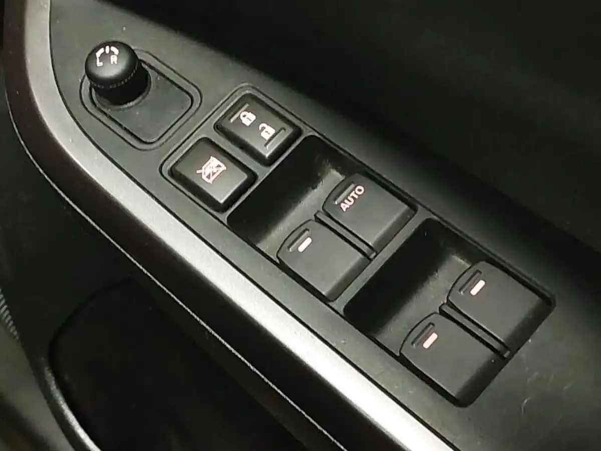 2022-suzuki-vitara-14-boosterjet-sz-t-big-17