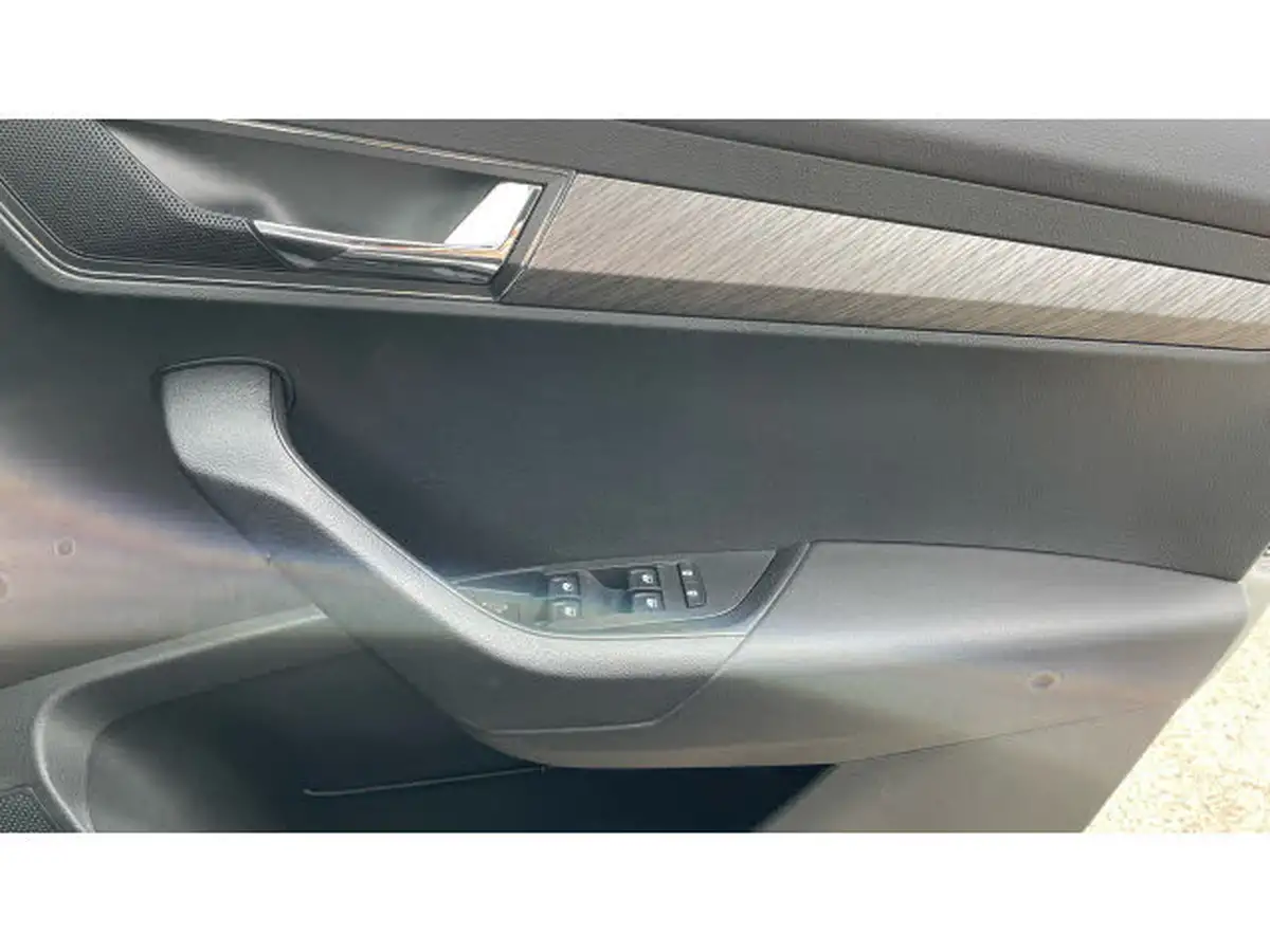2024-skoda-karoq-10-tsi-se-l-edition-big-18