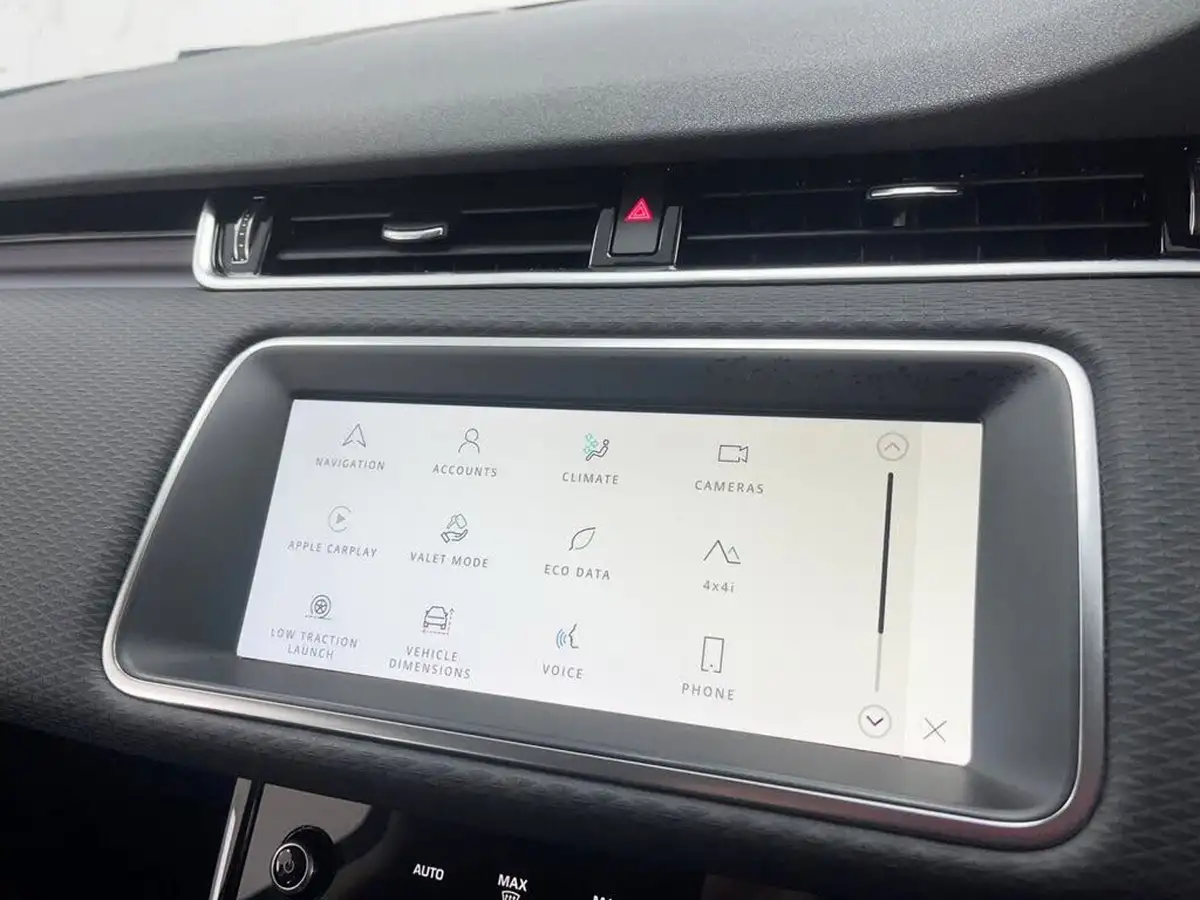 2021-land-rover-range-rover-evoque-15-p300e-s-big-23