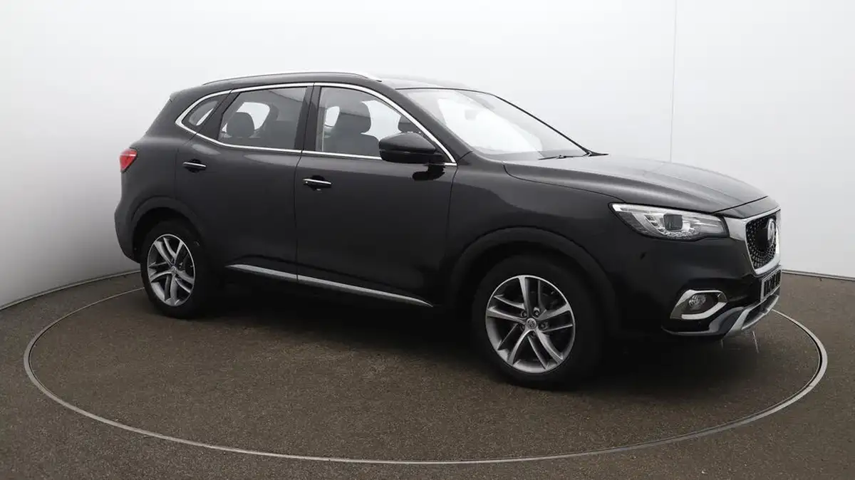 2021-mg-hs-15t-gdi-excite-162ps-big-43