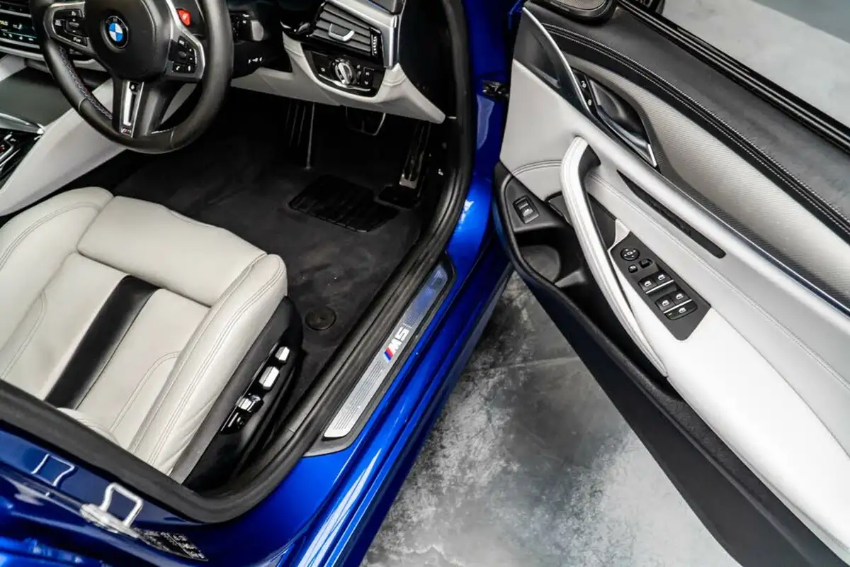 2019-bmw-5-series-44-m5-competition-big-27