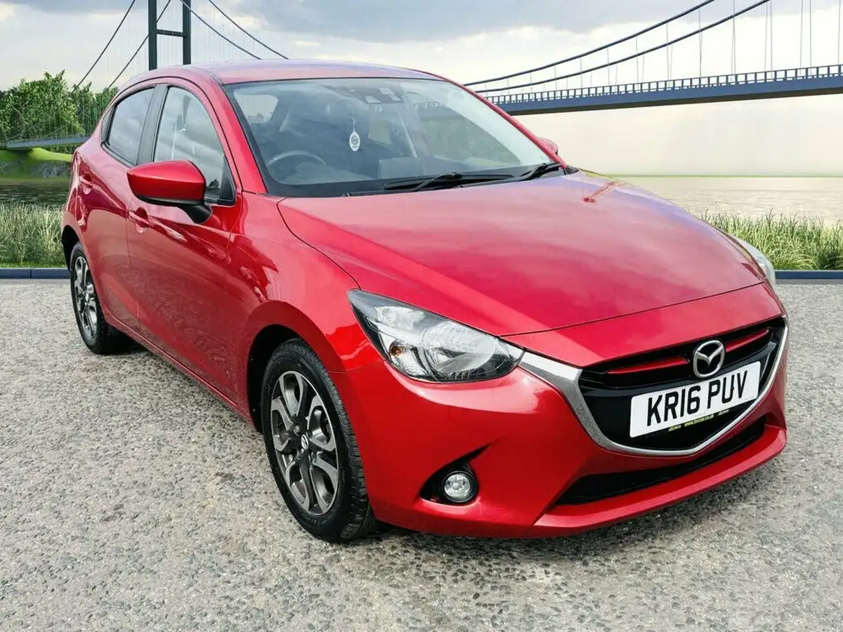 2016-mazda-mazda2-15-sport-nav-90ps-big-0