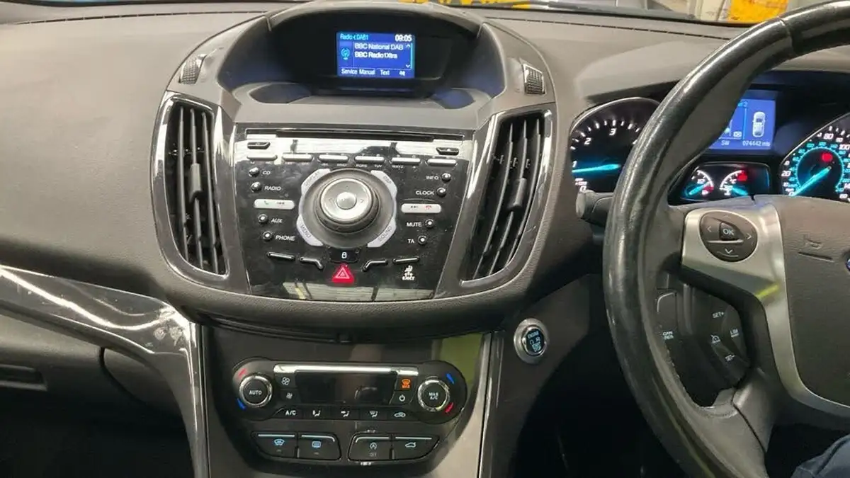 2015-ford-kuga-20tdci-titanium-x-150ps-big-7