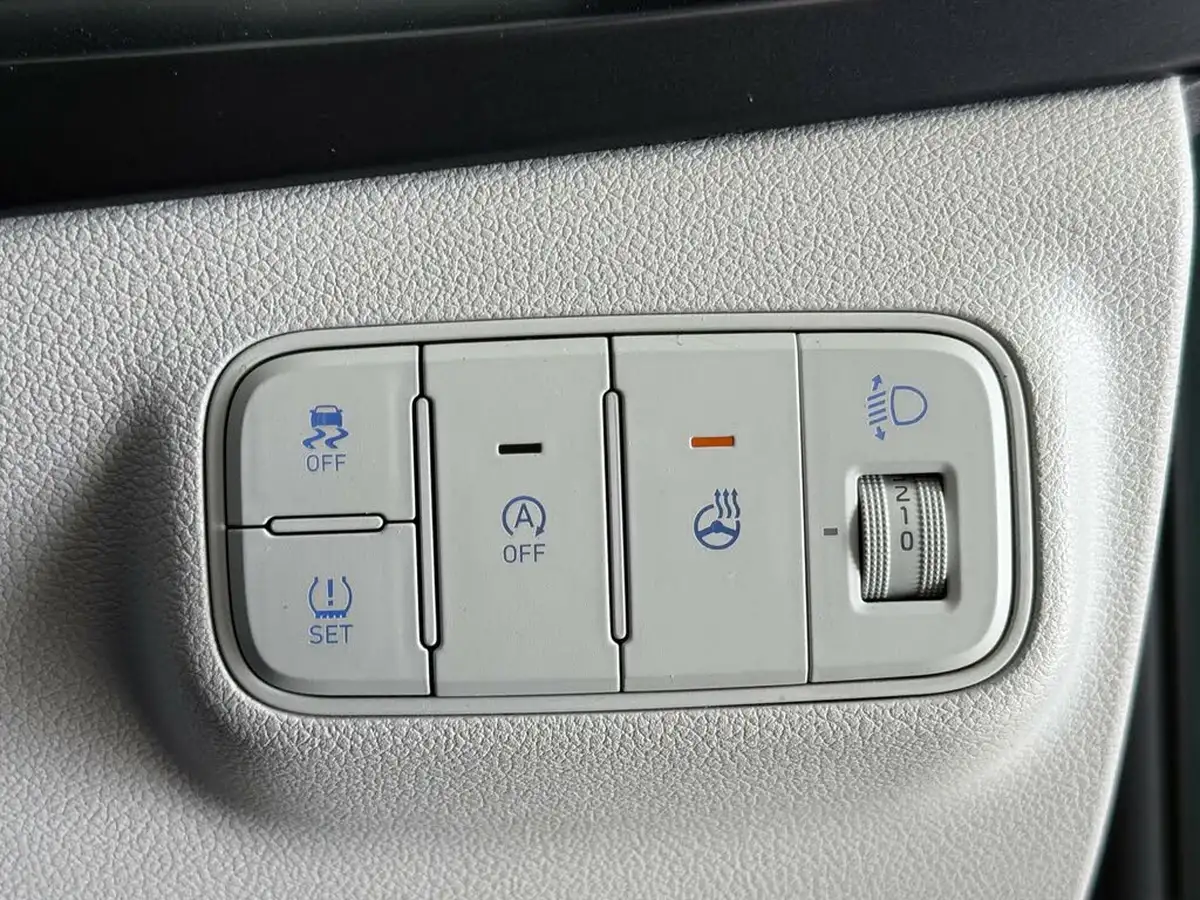 2021-hyundai-bayon-10-t-gdi-ultimate-100ps-big-23