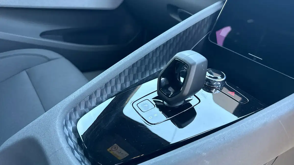 2021-polestar-polestar-2-e-ps2-165kw-standard-single-big-23
