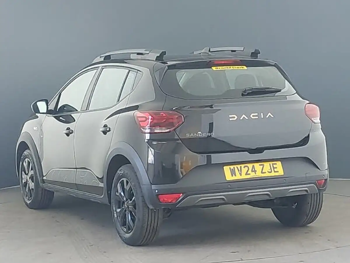 2024-dacia-sandero-stepway-10-tce-extreme-90bhp-big-1