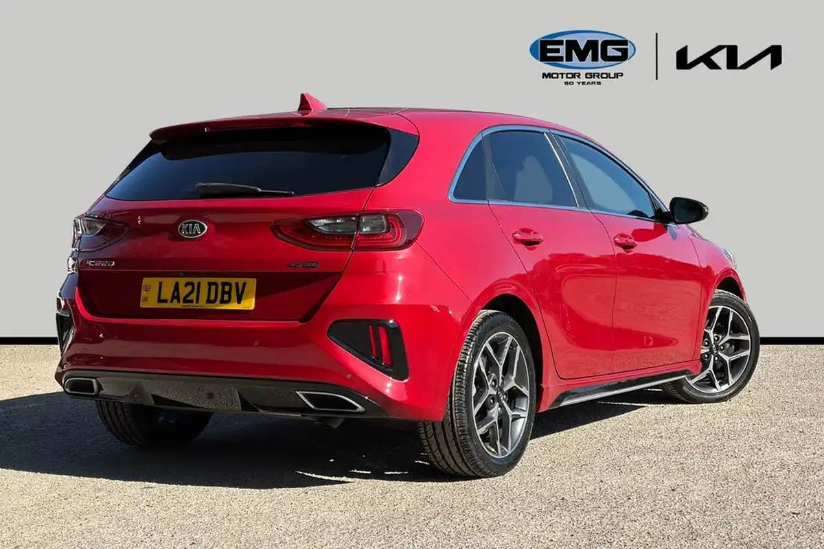 2021-kia-ceed-15-t-gdi-gt-line-big-5