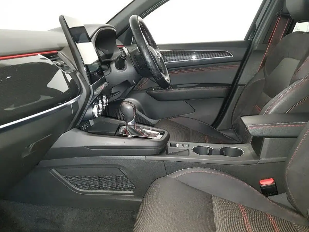 2022-renault-arkana-16-rs-line-big-4