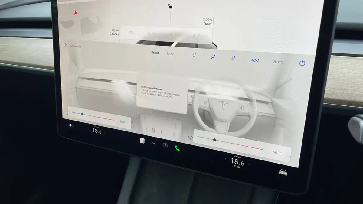 2022-tesla-model-y-e-long-range-big-26