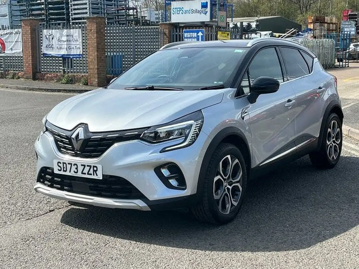 2023-renault-captur-10-tce-techno-big-6