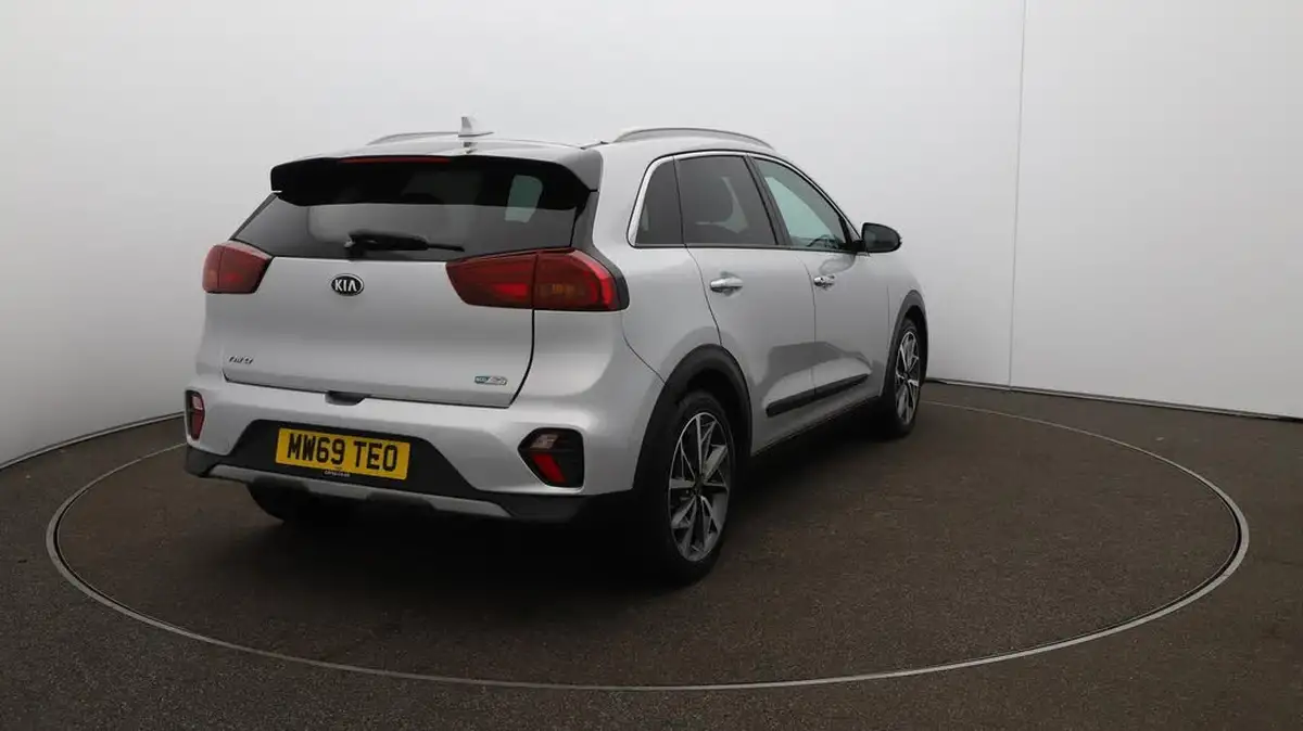 2019-kia-niro-16-gdi-3-156kwh-big-47