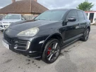 2009-porsche-cayenne-30td-small-1