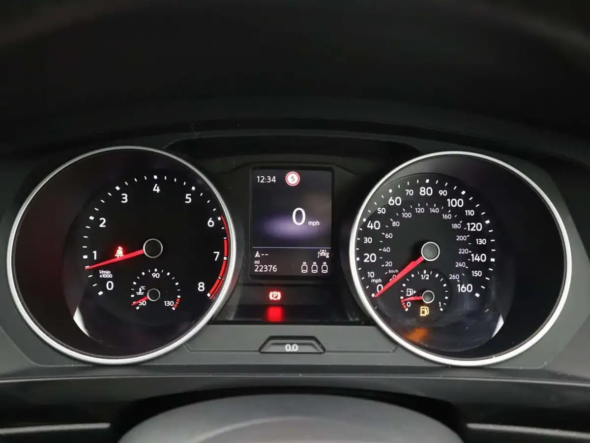2021-volkswagen-tiguan-15-tsi-life-150ps-big-16